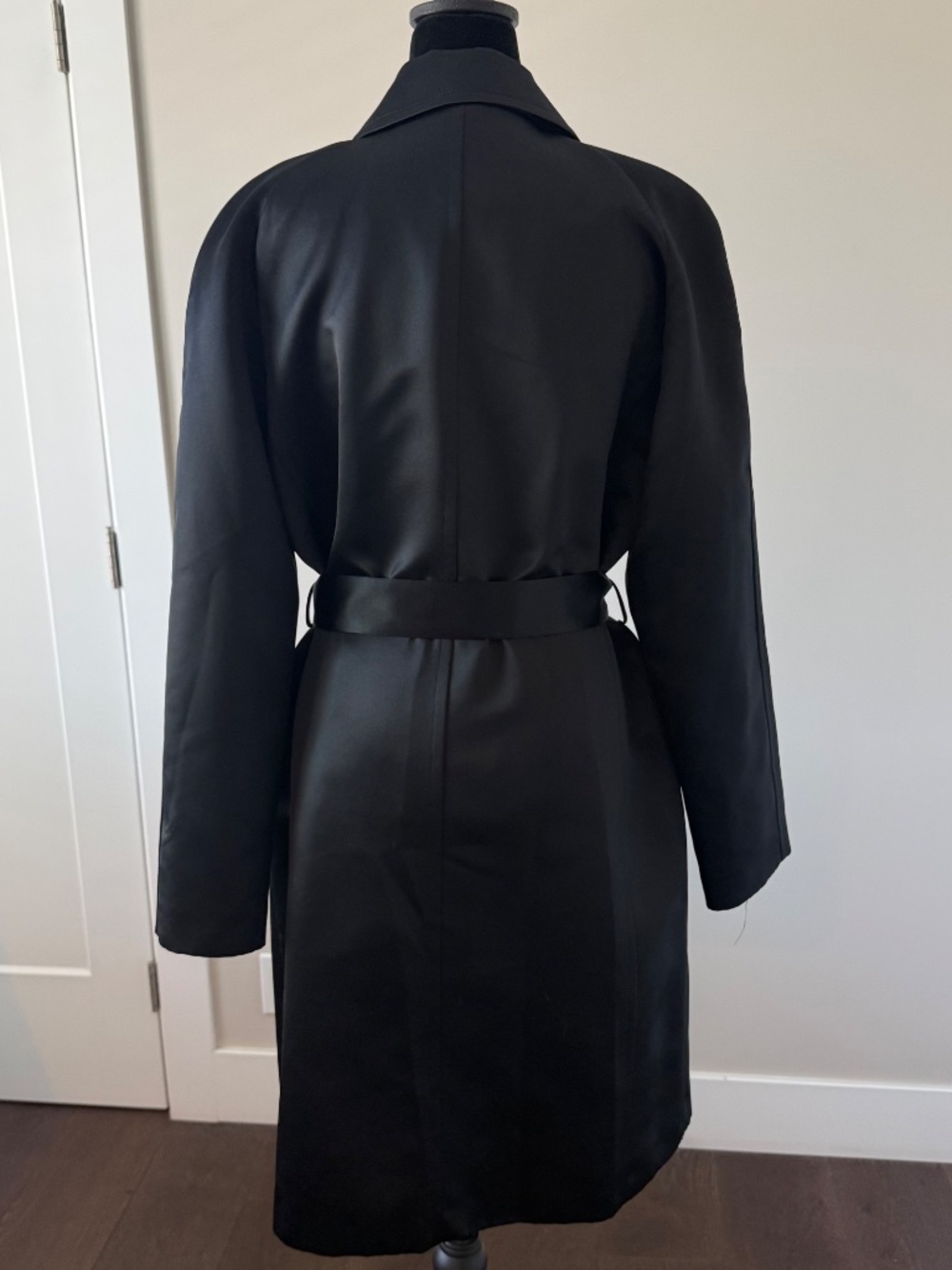 INC International Concepts Black Satin Trench Coat Women's Size Large - Picture 2 of 8